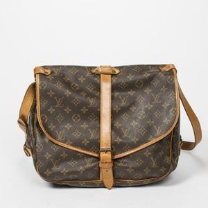 100%Authentic Louis Vuitton  Vintage Saumur 30